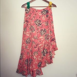 Skirt size 2 (also fit with size 4)
